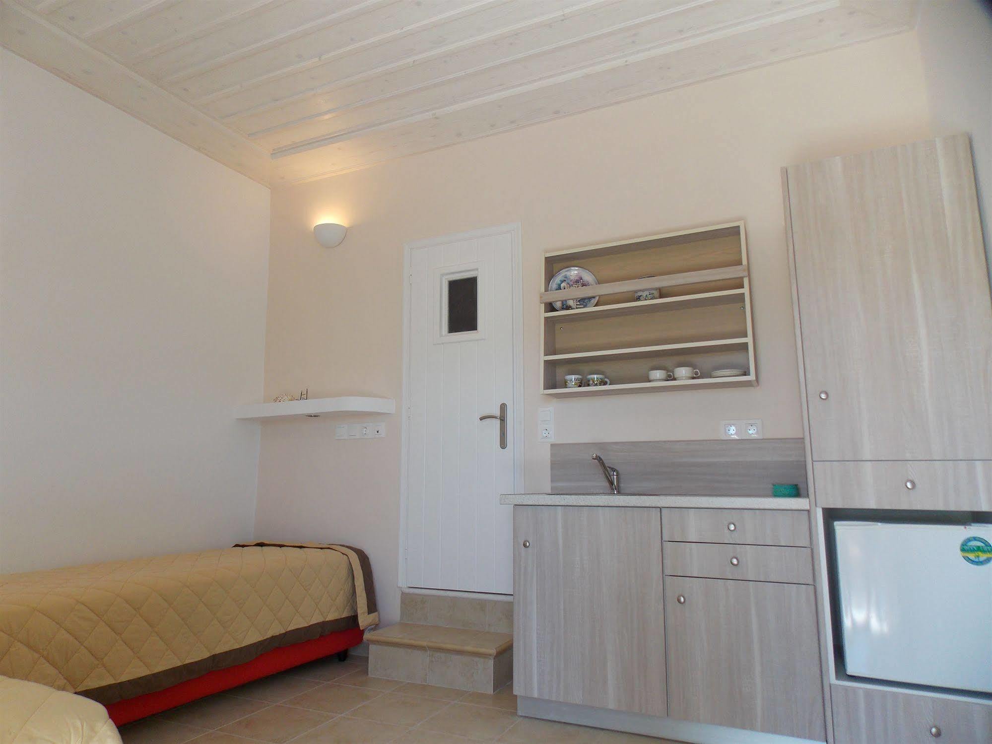 Galaxy Hotel Mylopotas Zewnętrze zdjęcie